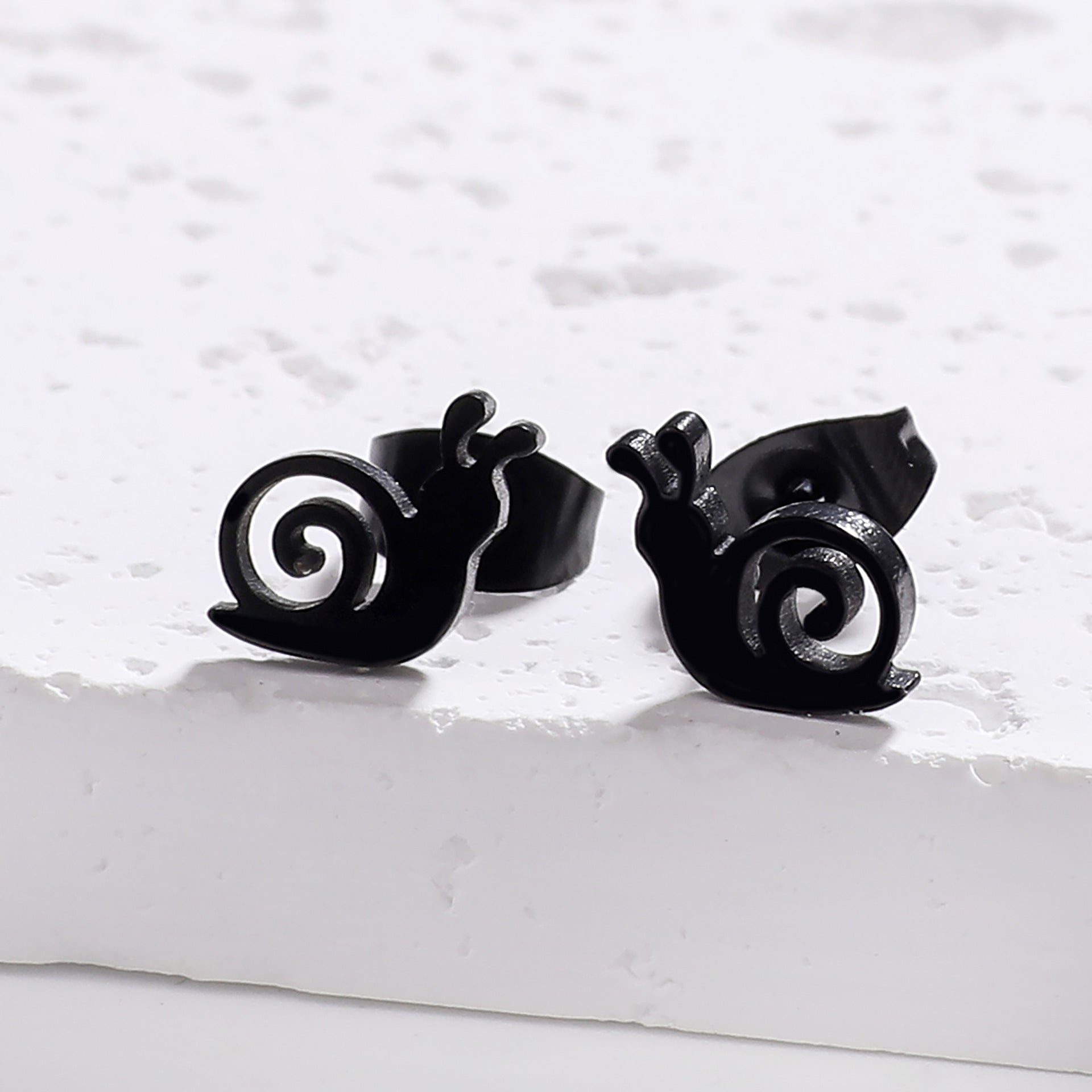 Snail earring