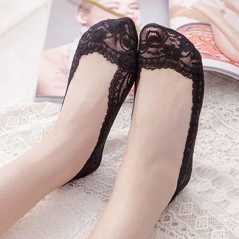 Lace Scalloped Socks （Five pairs）