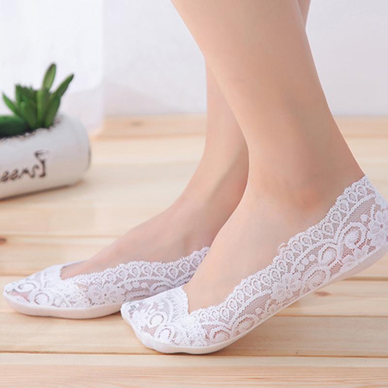 Lace Scalloped Socks （Five pairs）